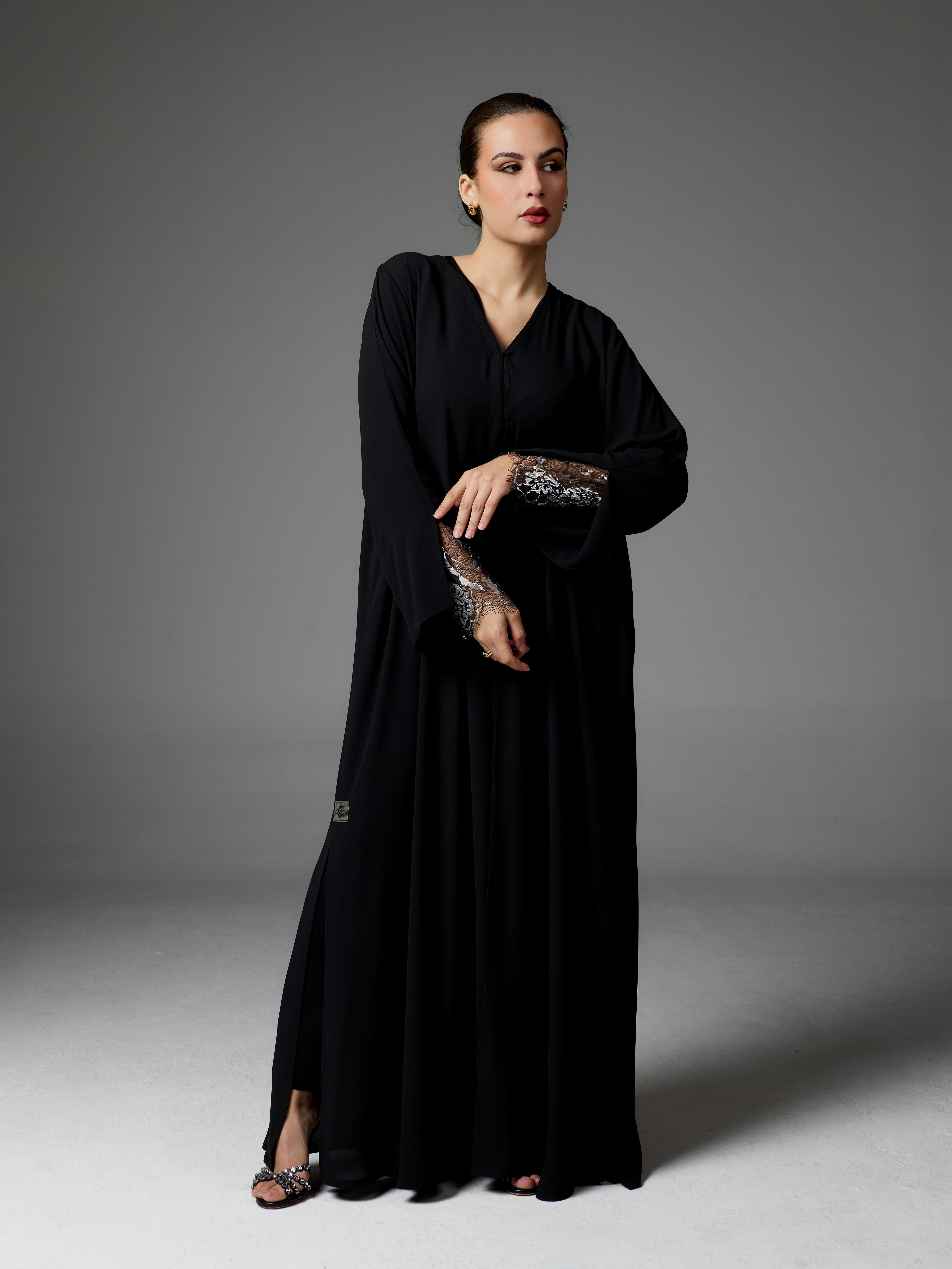 LÀ NOIR ABAYA | BLACK SILVER