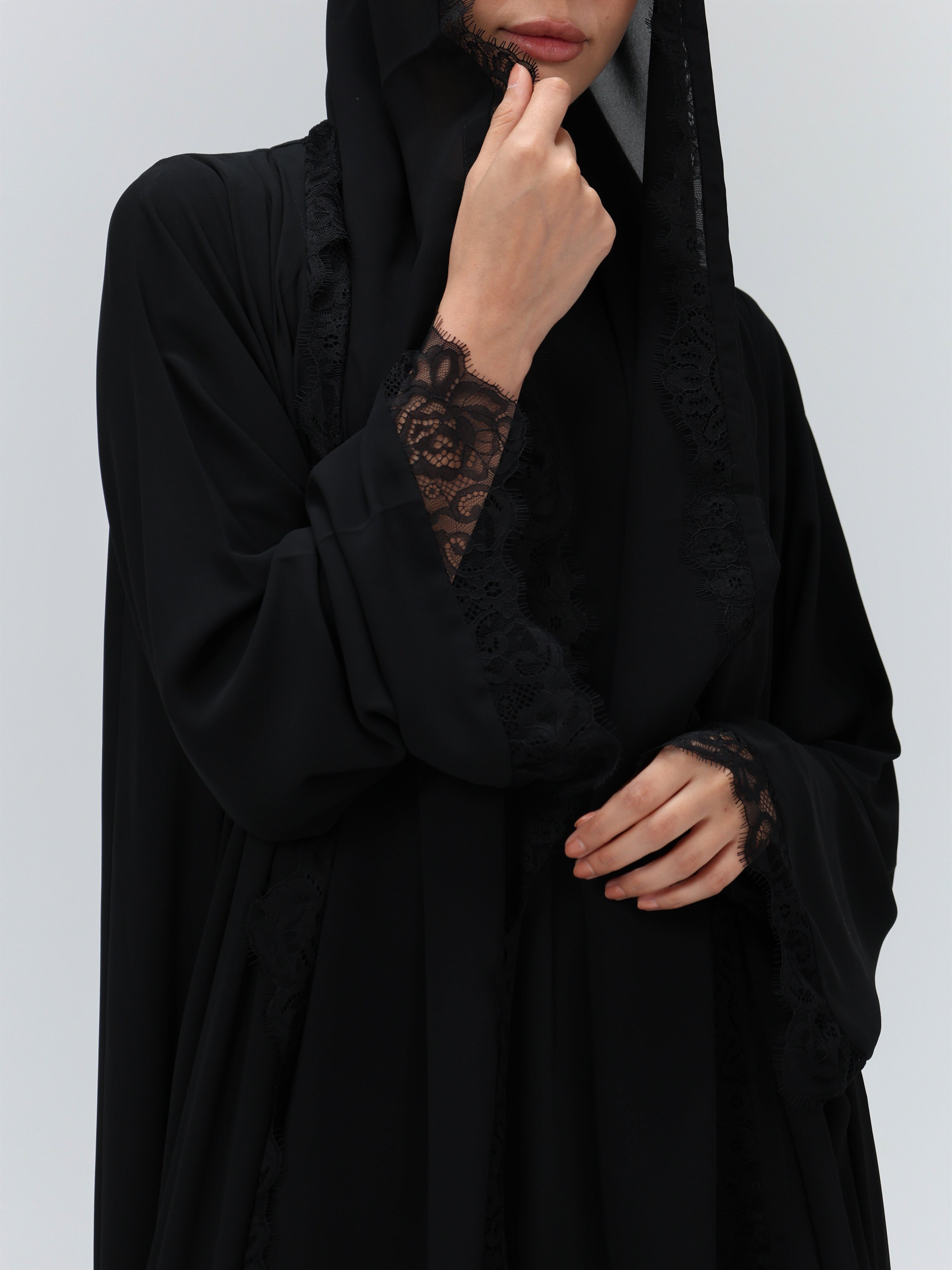 17SIGNATURE LACE | BLACK