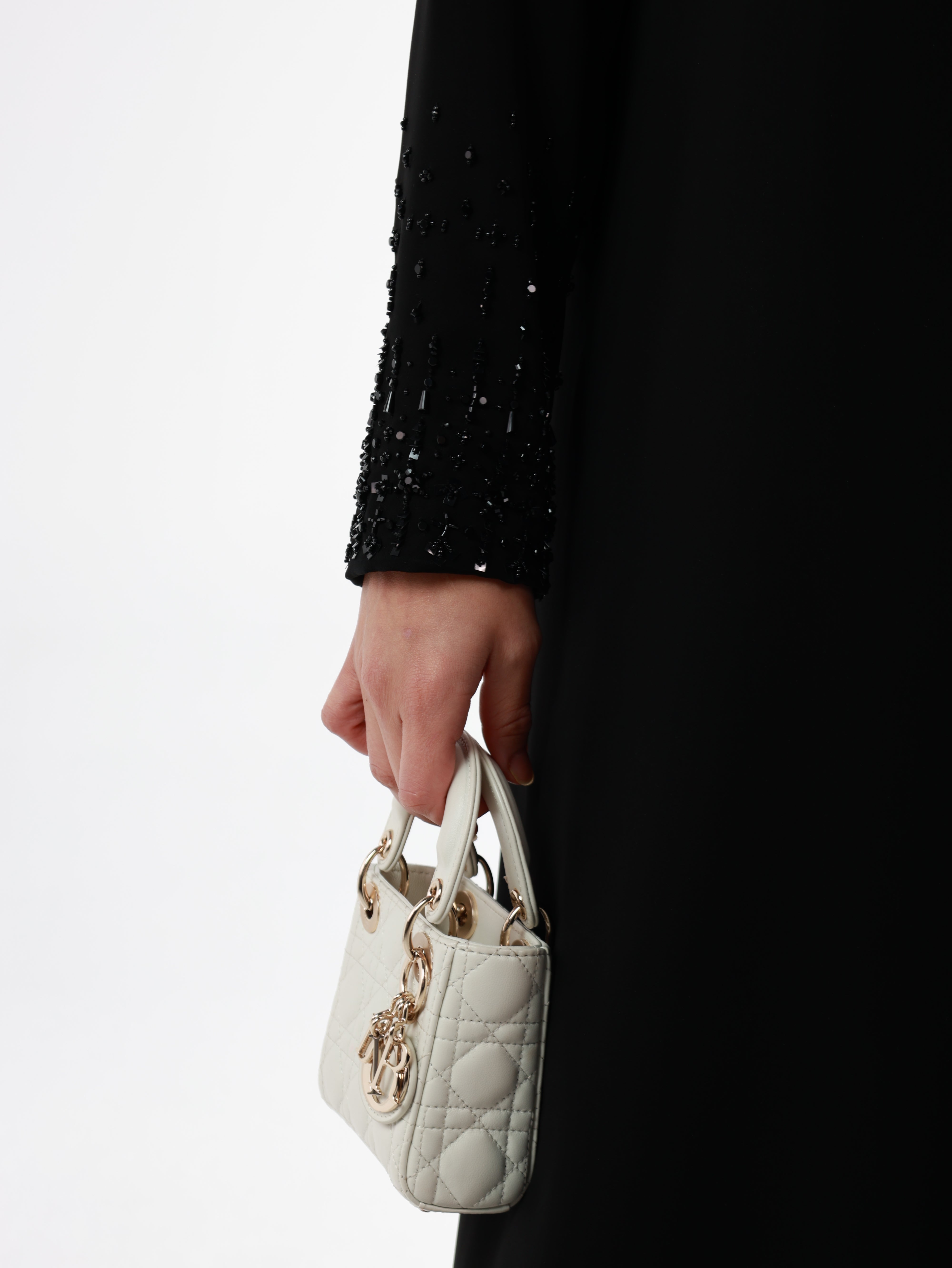 DAILY ELEGANCE ABAYA | BLACK