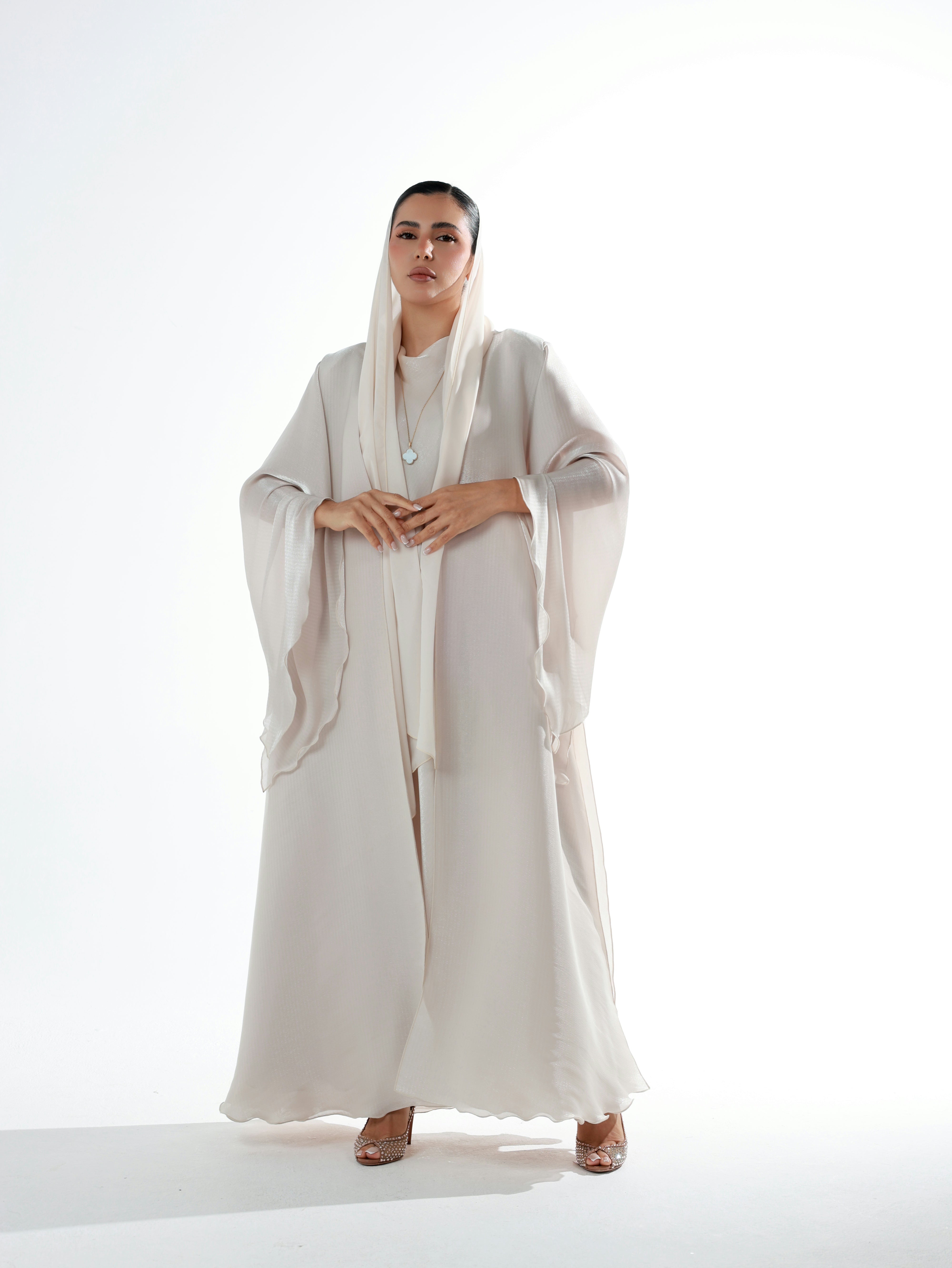 THE ARTISAN OREGANZA ABAYA | GOLDEN